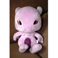 Officiële Pokemon Knuffel Mewtwo +/- 31cm banpresto UFO catcher